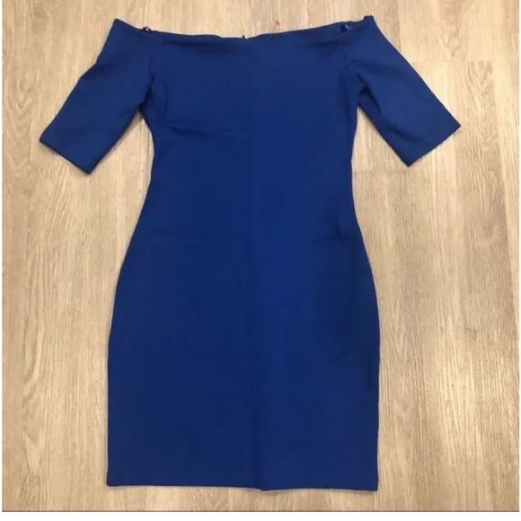 TALULA Aritzia Off the Shoulder Dress Size Small - Picture 1 of 5